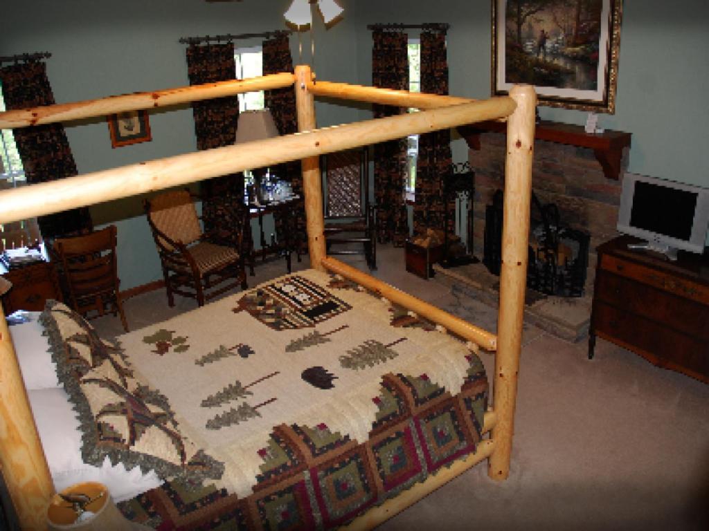 Long Mountain Lodge Bed & Breakfast Dahlonega Room photo